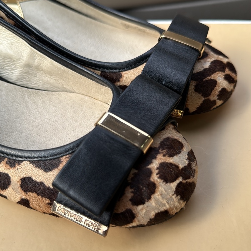 Michael Kors Kiera Mid Pump Leopard Haircalf Pumps - Picture 7 of 15